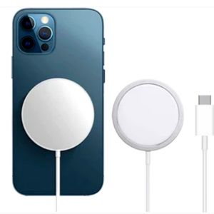 Magnetic wireless charger for iphone android